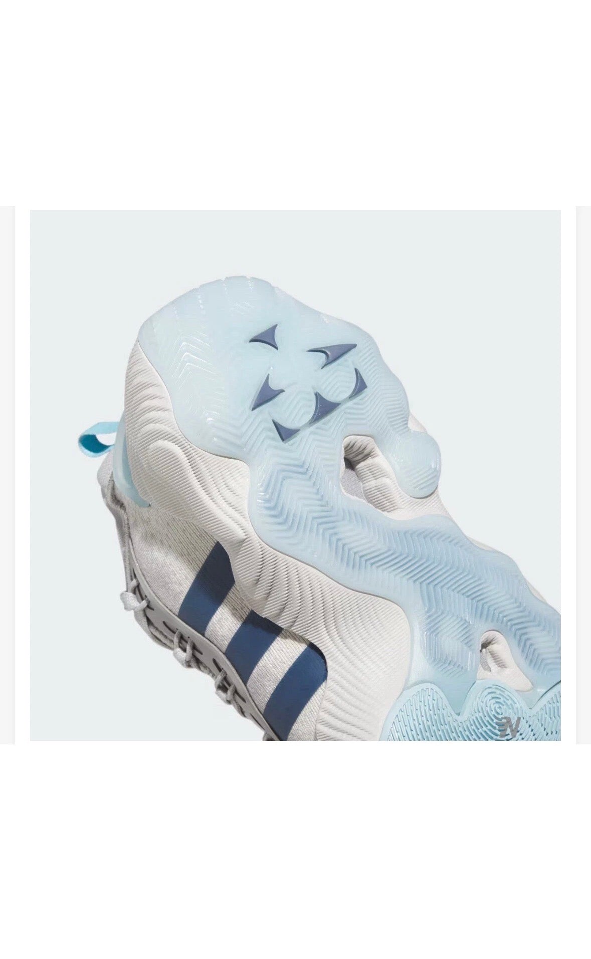 Adidas Trae Young 3 J ‘Grey Preloved Ink’ 25 MX / 6.5 US