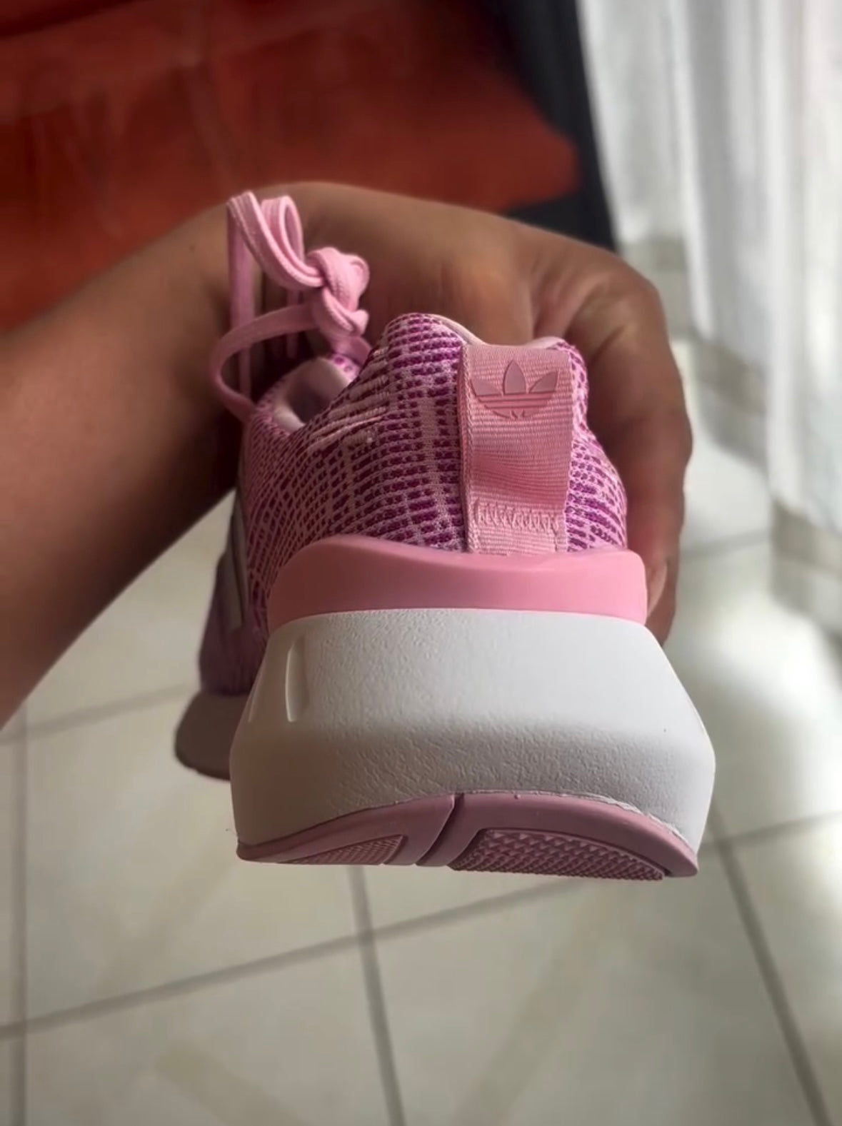 Adidas ‘Swift Run 22’ 25MX