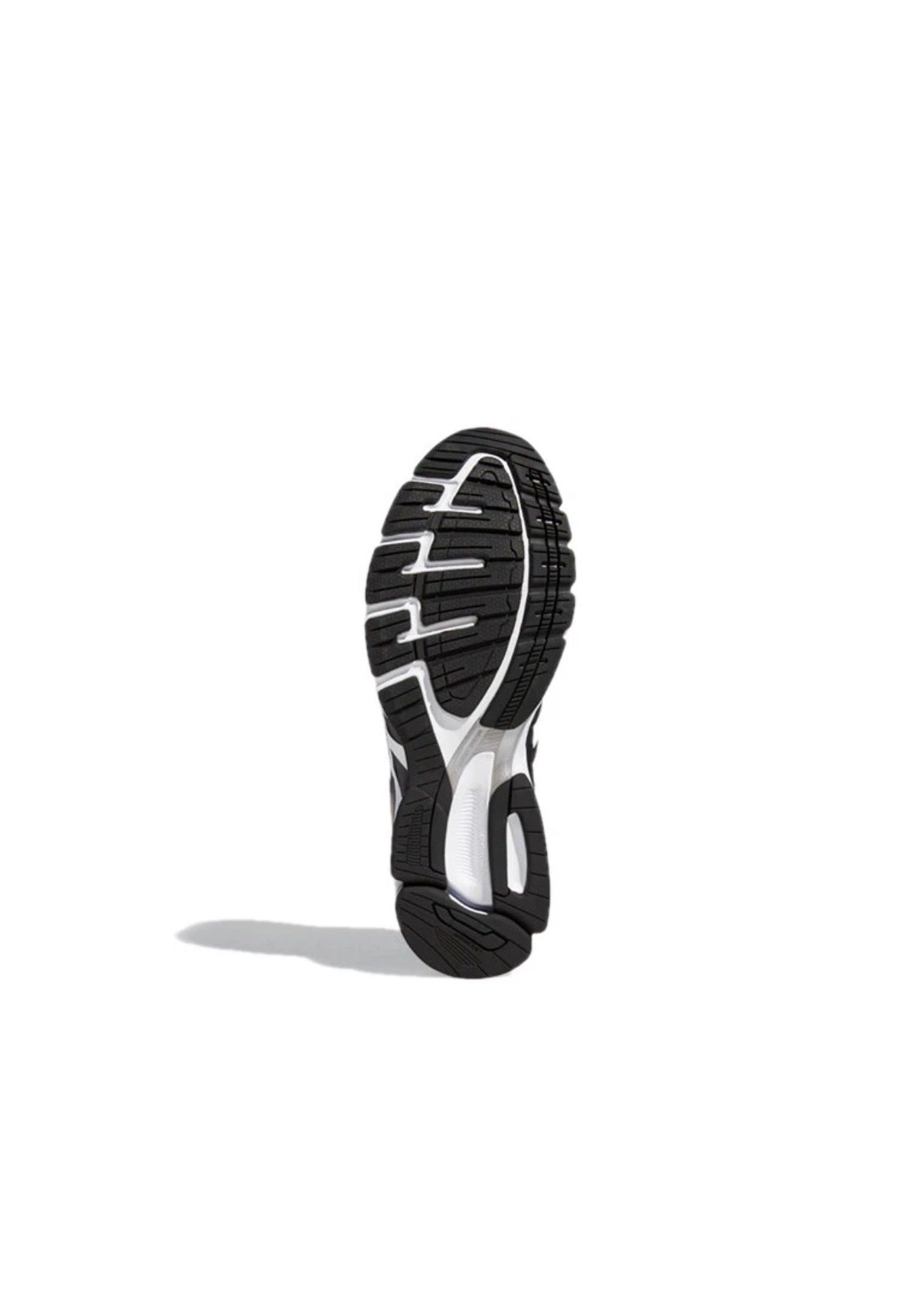 Adidas Equipment 10 U ‘Black White’   26.5 MX / 8.5 US