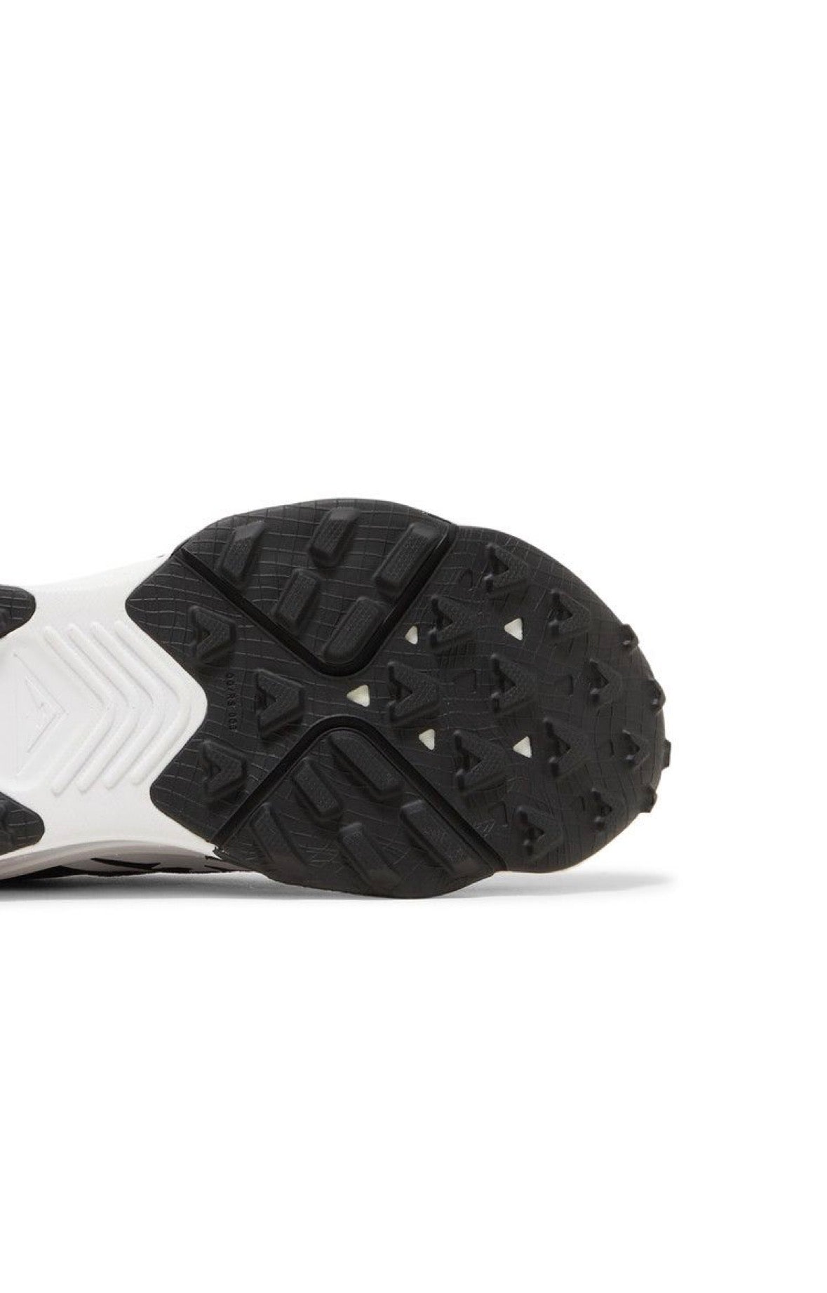 Nike ZoomX Zegama Trail ‘Black White’  26 MX / 8 US