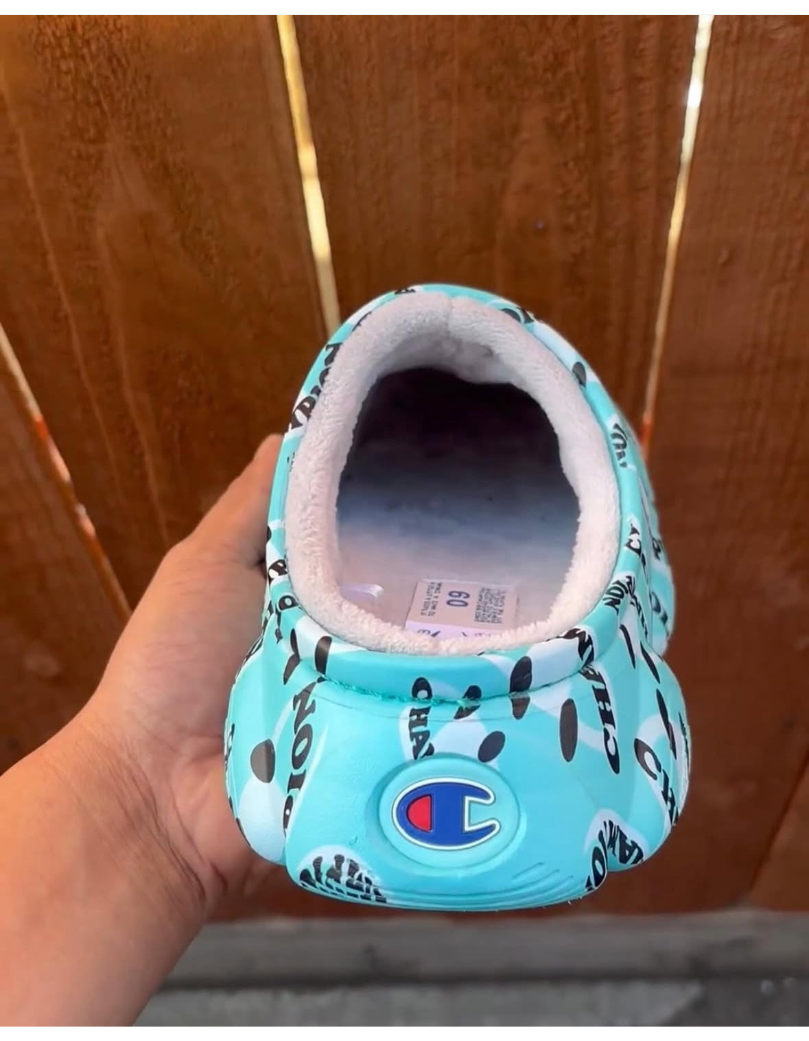 Champion Súper Meloso Smile ‘Teal’   26 MX / 9 US